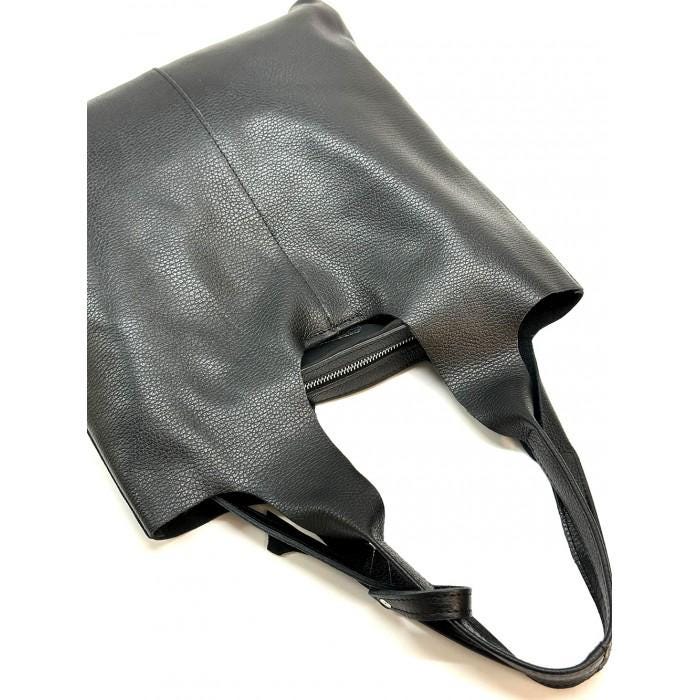 The Pussycat Tote. Soft Premium Leather meets Animal Print for the perfect blend of Function, Form and Fun. Small “Pouchette” included.