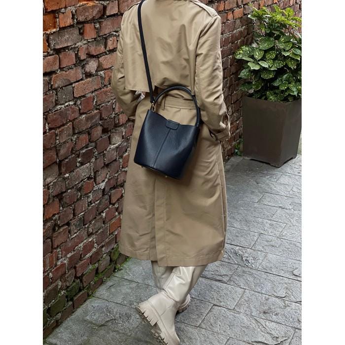 Black Leather Bucket Bag with Pouch: Handmade Italian Shoulder Bag